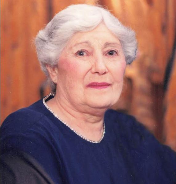 Julia Etcheverry News, Sports, Jobs StandardExaminer